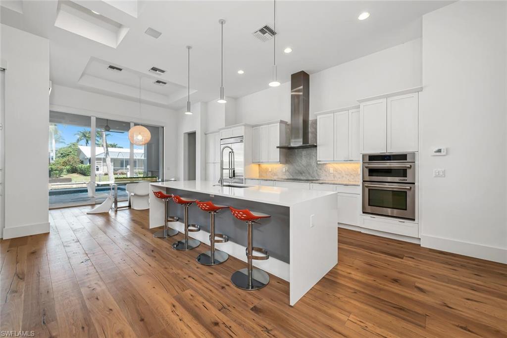 ROYAL HARBOR - Residential