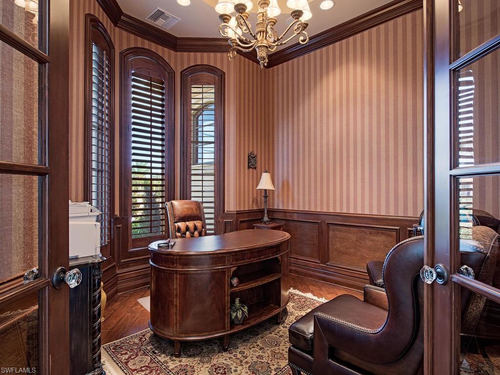 MARCO BEACH - Residential