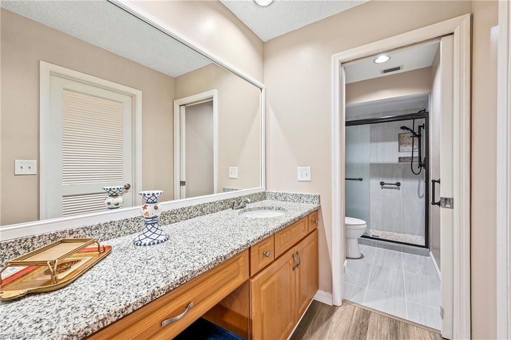 COLONIES - Residential