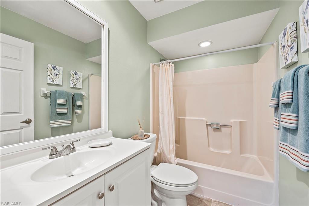 COLONIES - Residential