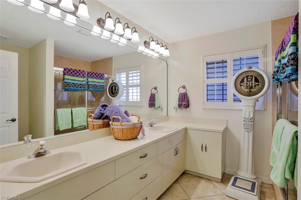 DEMERE LANDING - Residential