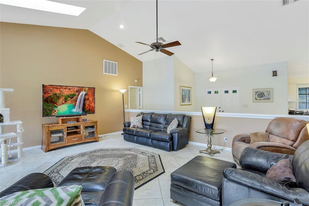 DEMERE LANDING - Residential