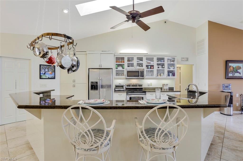 DEMERE LANDING - Residential