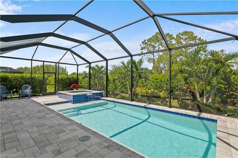 Photo of 28013 Seasons Tide AVE, BONITA SPRINGS, FL 34135 (MLS # 225073842)