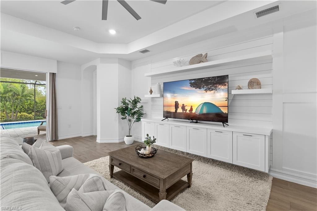 Photo of 28013 Seasons Tide AVE, BONITA SPRINGS, FL 34135 (MLS # 225073842)