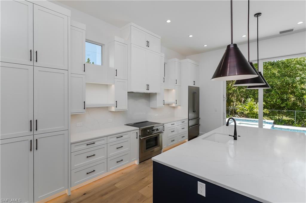 COACHMAN GLEN - Residential