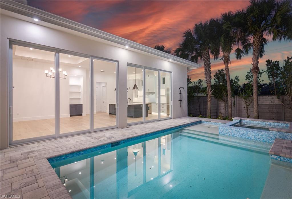 COACHMAN GLEN - Residential