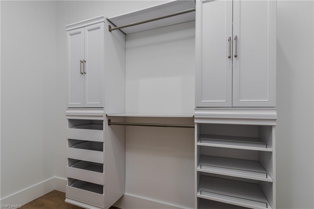 COACHMAN GLEN - Residential