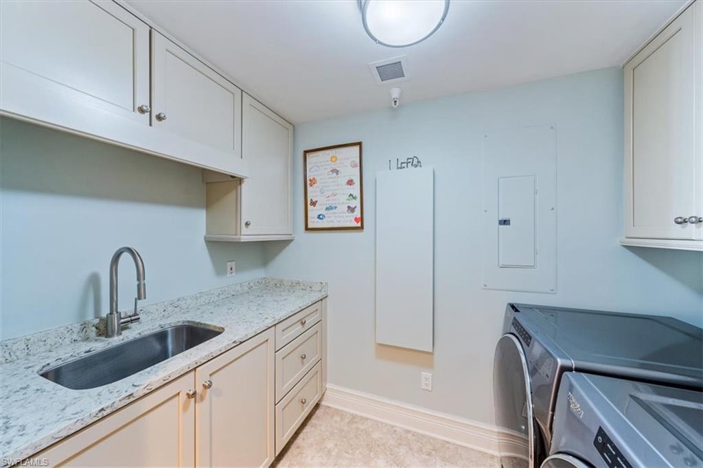 BILTMORE AT BAY COLONY - Residential