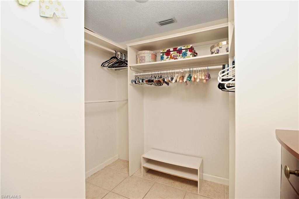 COBBLESTONE COURT - Residential