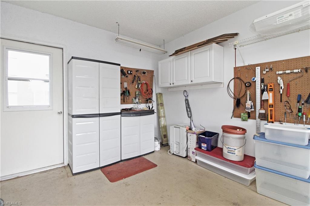 COBBLESTONE COURT - Residential