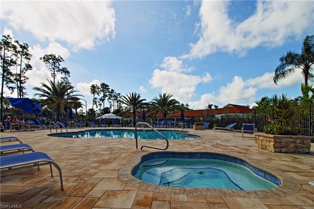 COBBLESTONE COURT - Residential