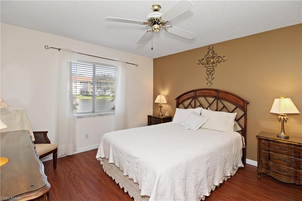 COBBLESTONE COURT - Residential