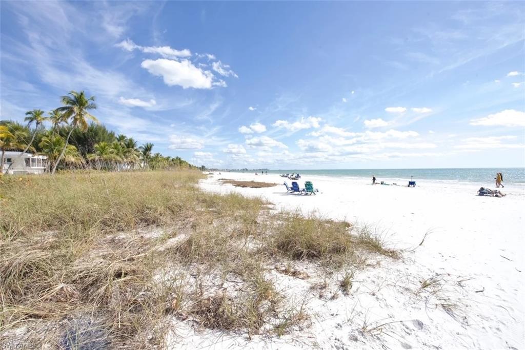 LYNNS HIGHLAND PARK - Residential