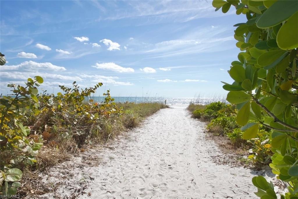 LYNNS HIGHLAND PARK - Residential