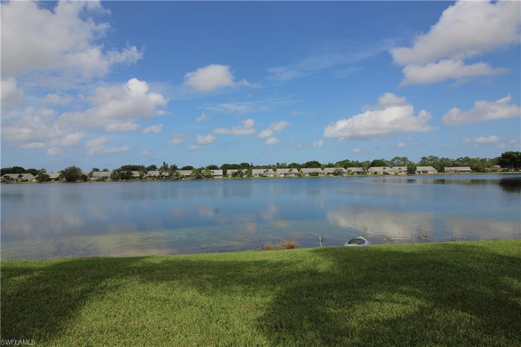 CROWN POINTE SHORES - Residential