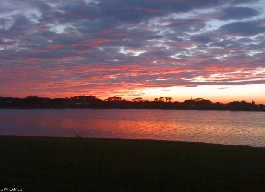 CROWN POINTE SHORES - Residential