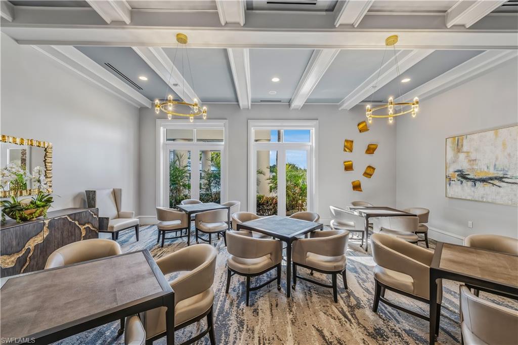 ESPERIA SOUTH - Residential