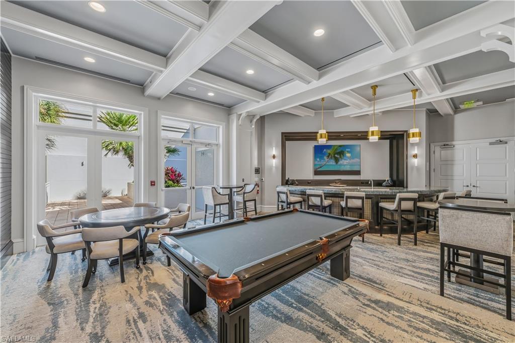 ESPERIA SOUTH - Residential