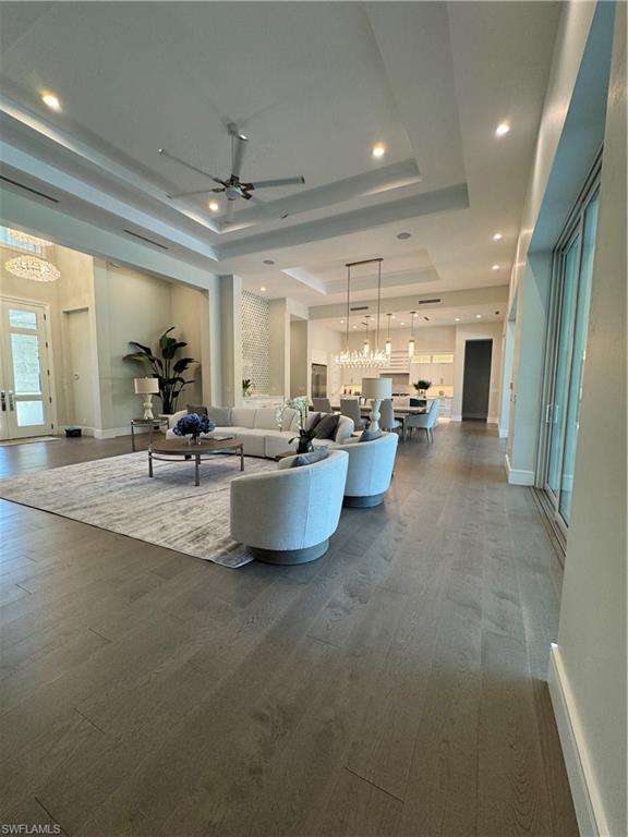 PARK SHORE - Residential