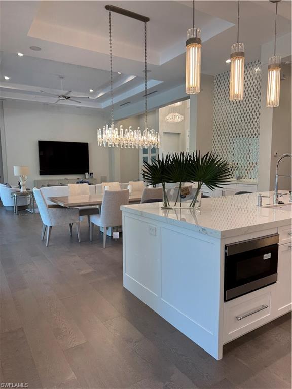 PARK SHORE - Residential