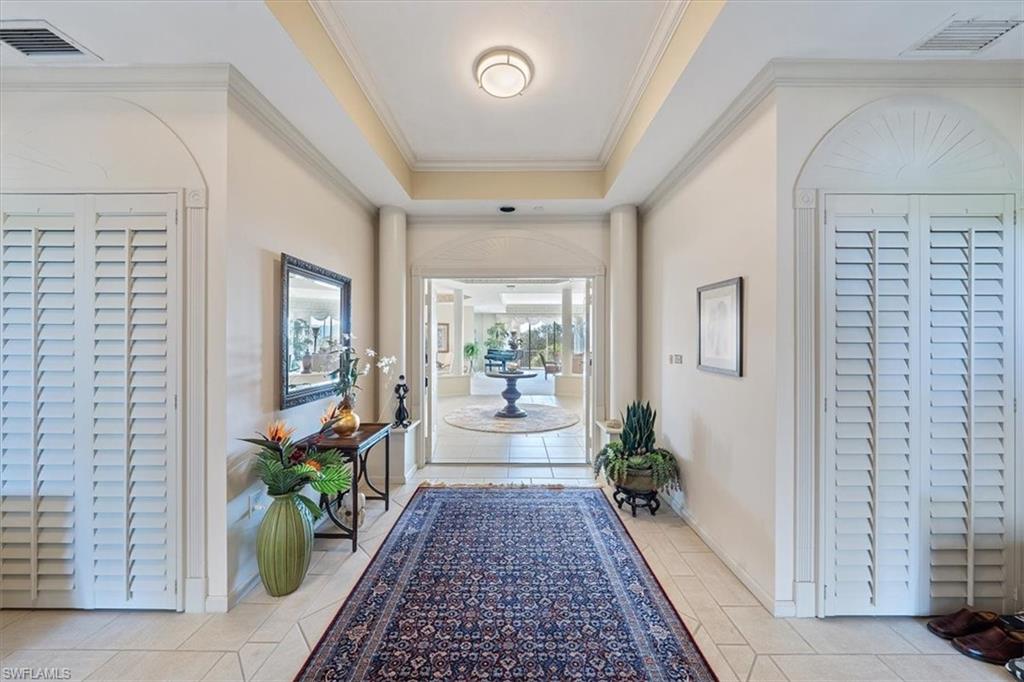 CRESCENT - Residential