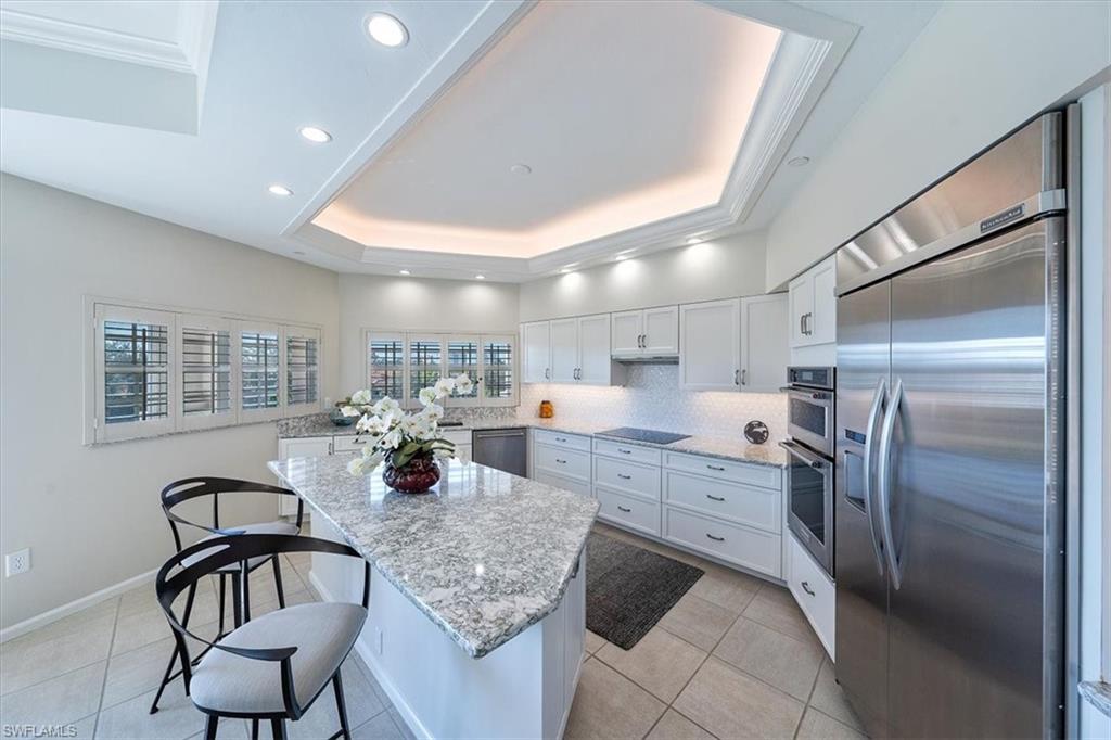 CRESCENT - Residential