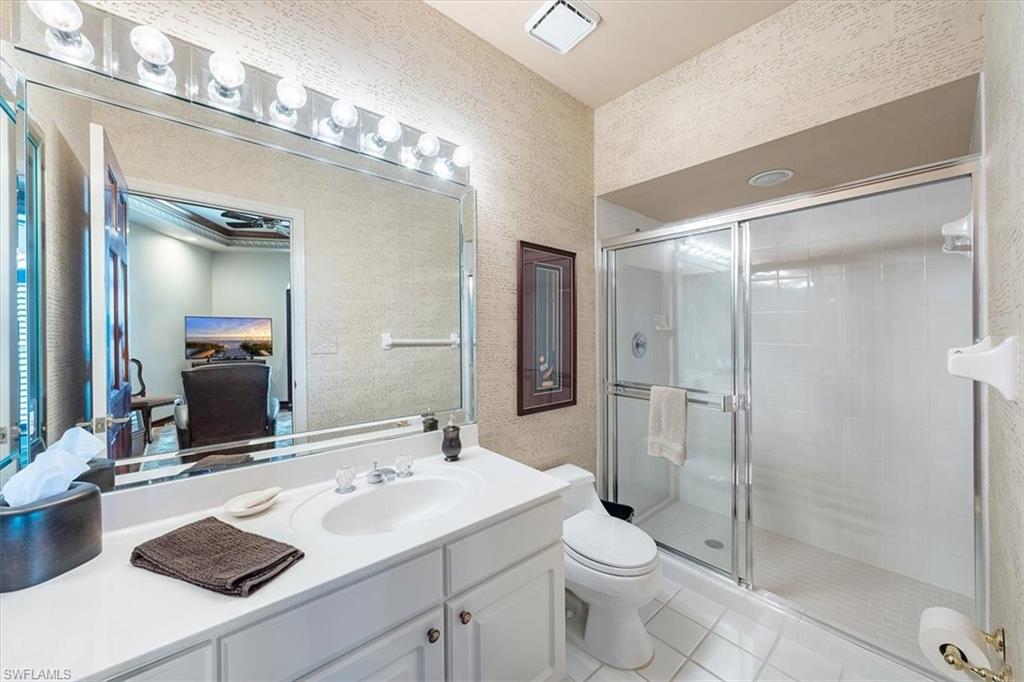 CRESCENT - Residential