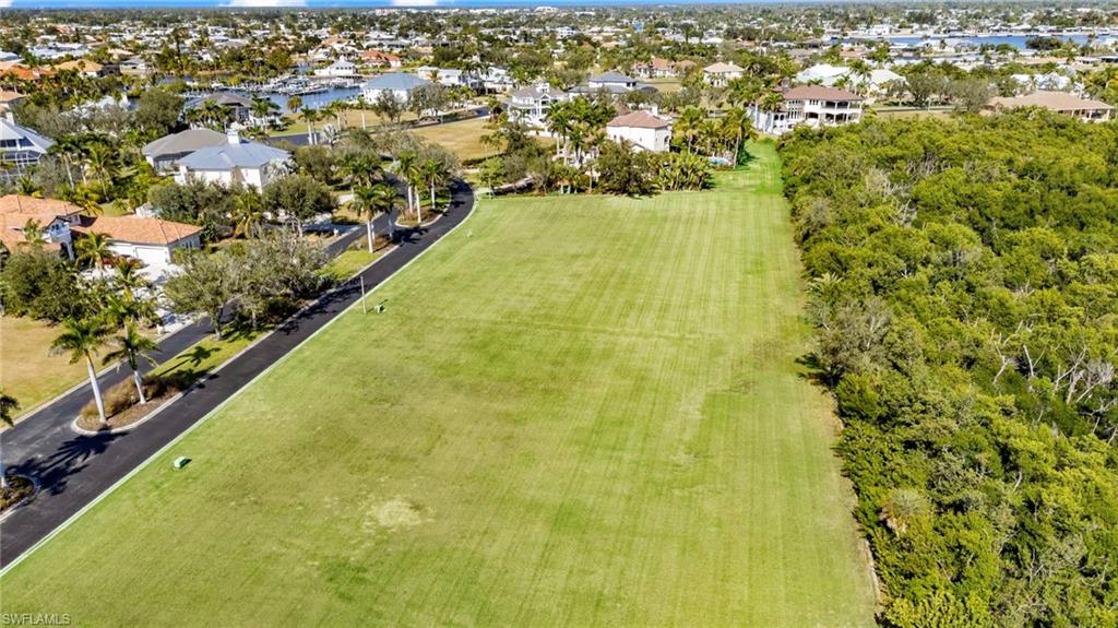 PORT CHARLOTTE - Land