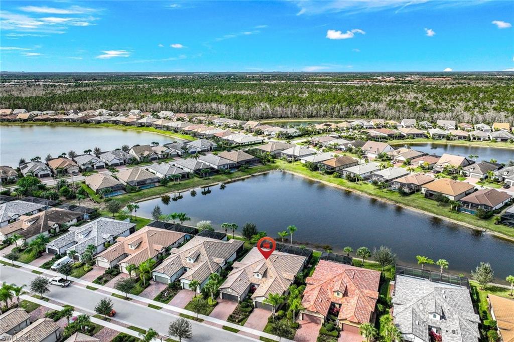 WINDING CYPRESS - Residential