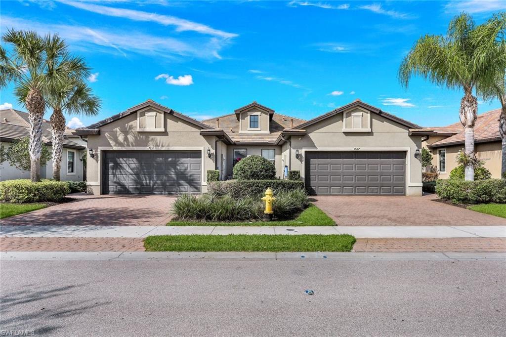 WINDING CYPRESS - Residential