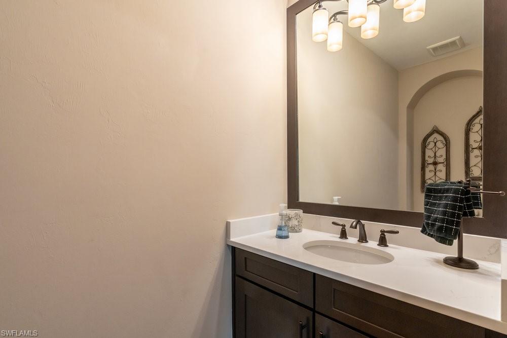 VIANSA - Residential Lease