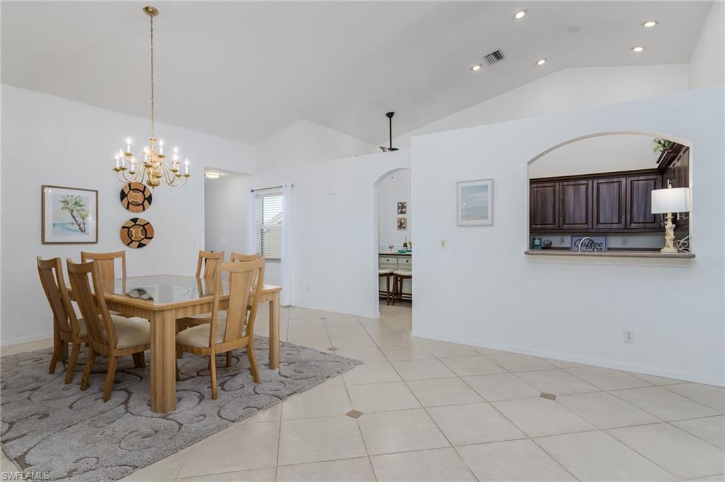 HUNTINGTON LAKES - Residential