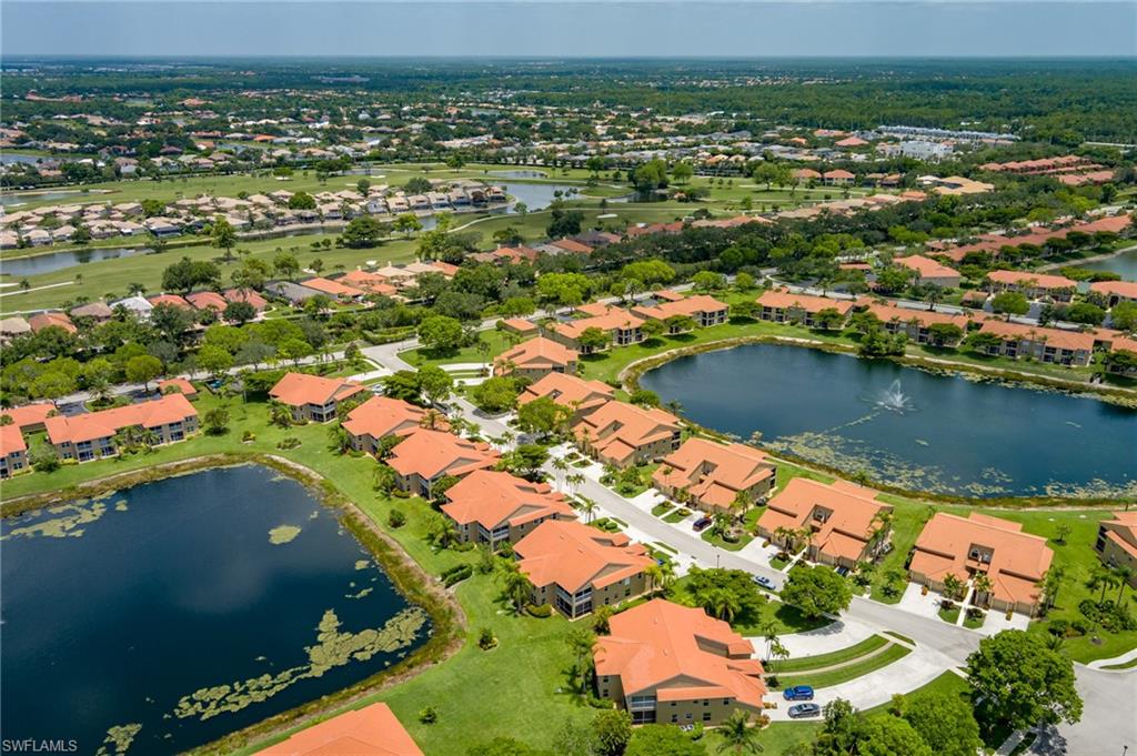 HUNTINGTON LAKES - Residential