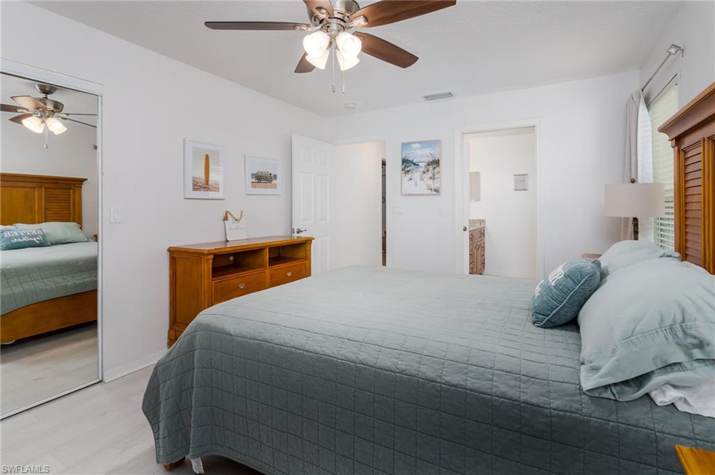 HUNTINGTON LAKES - Residential