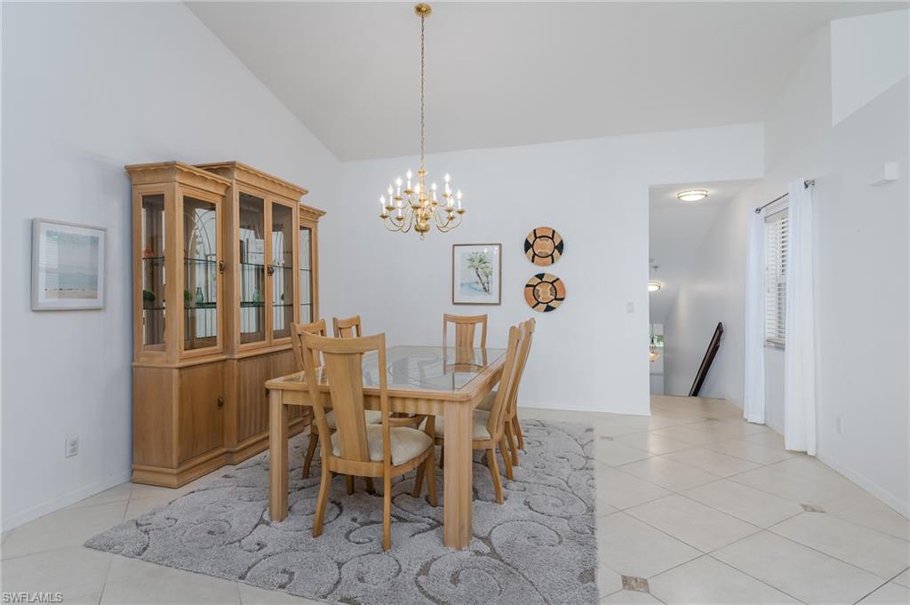 HUNTINGTON LAKES - Residential