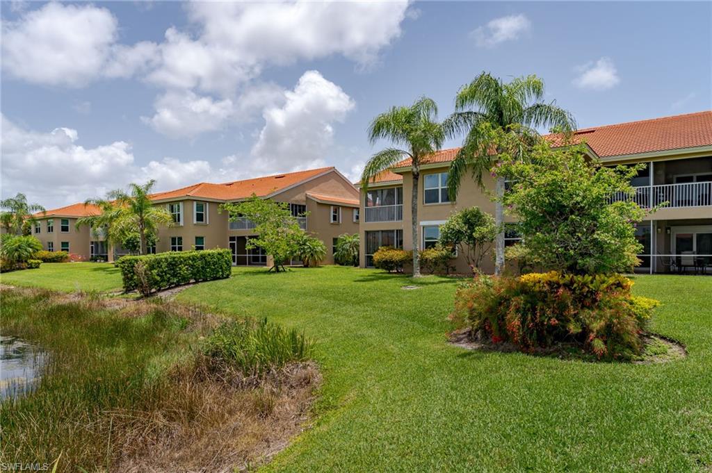 HUNTINGTON LAKES - Residential