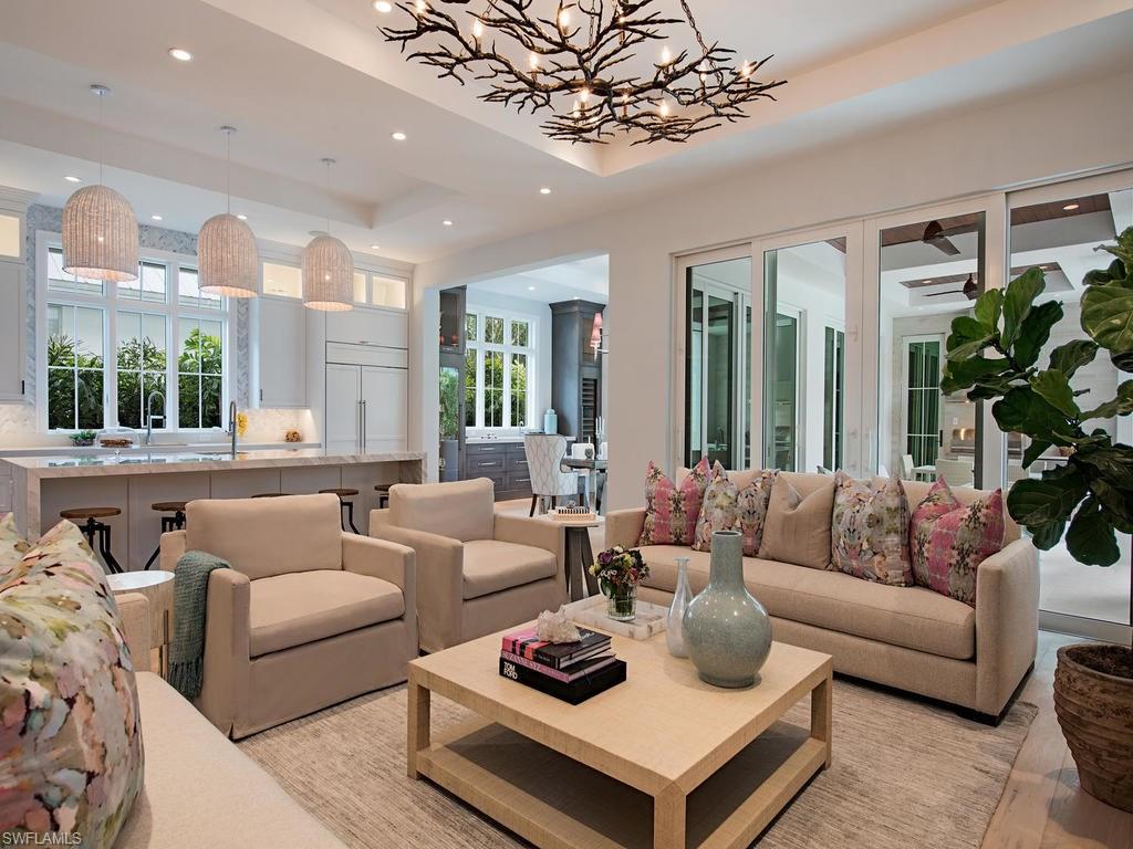 OLDE NAPLES - Residential