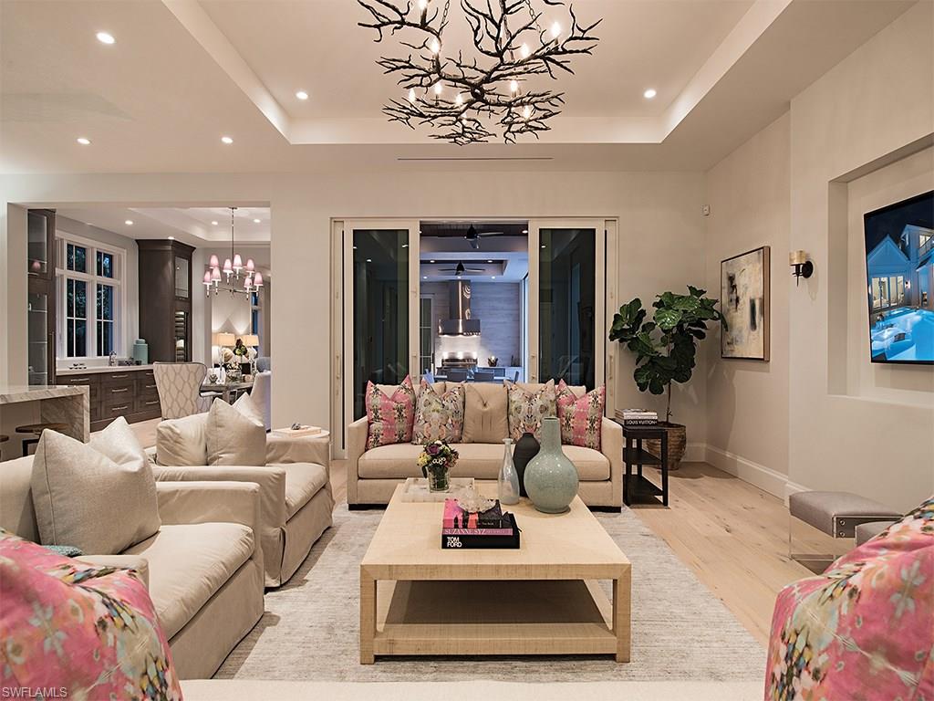 OLDE NAPLES - Residential