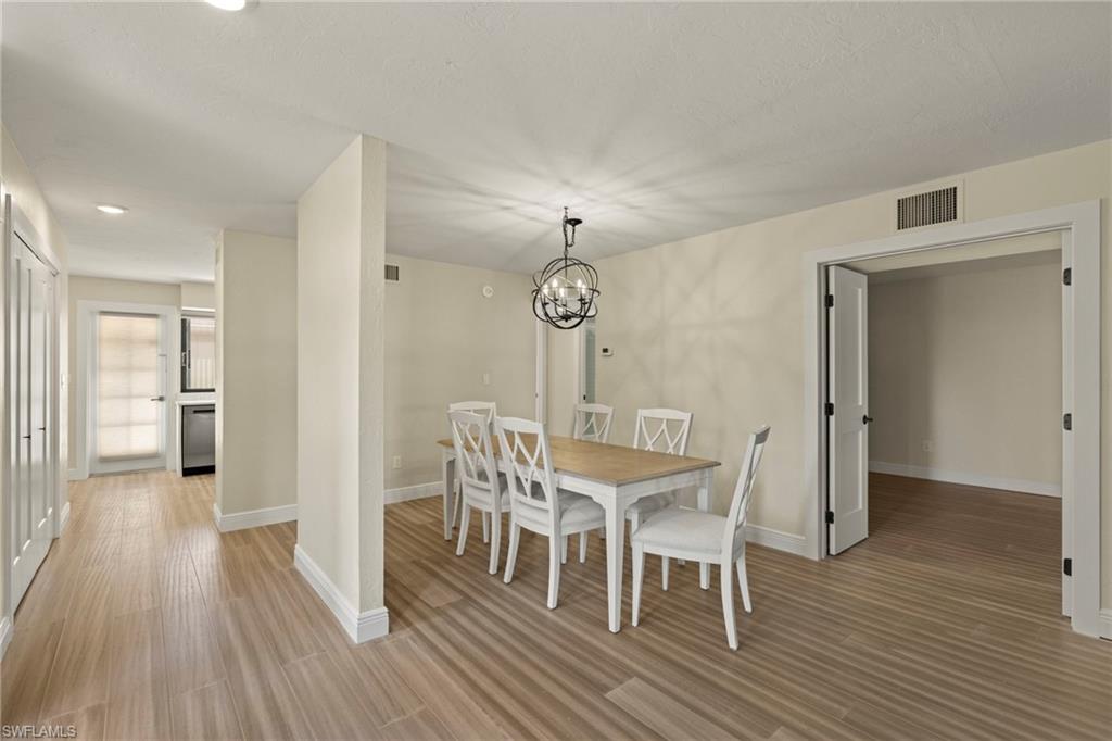 SOMERSET AT MOORINGS - Residential Lease