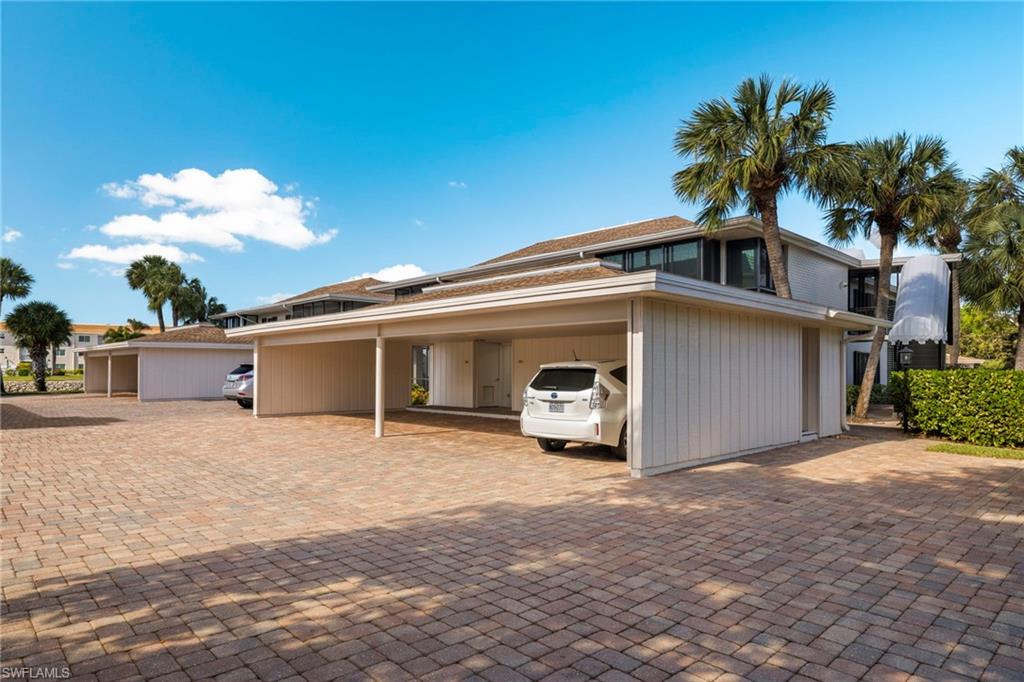 SOMERSET AT MOORINGS - Residential Lease