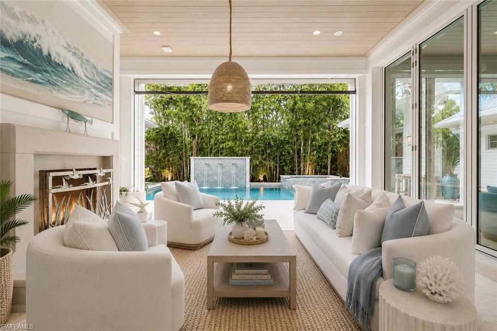 OLDE NAPLES - Residential