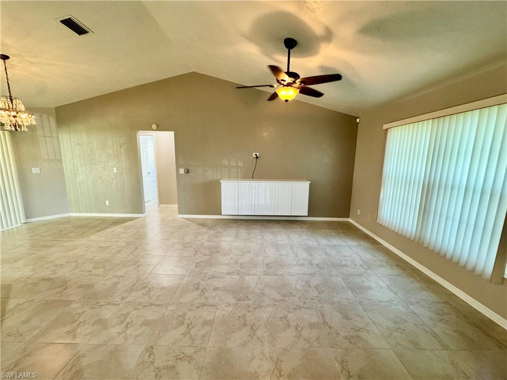 SPRING LAKES - Residential