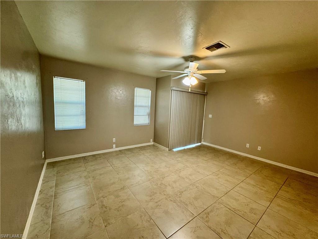 SPRING LAKES - Residential