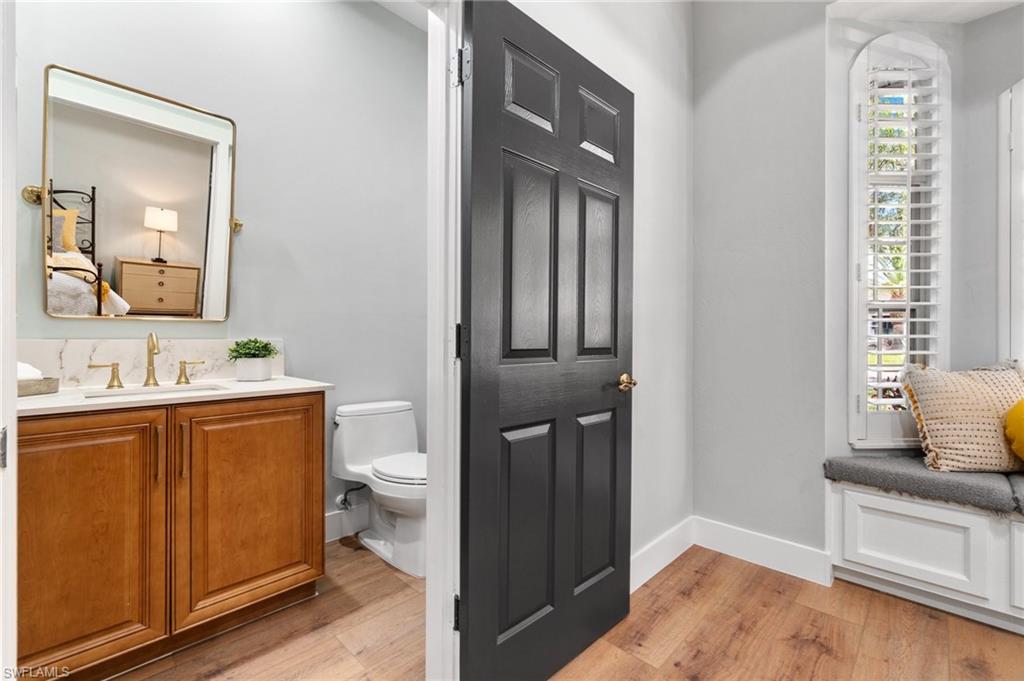 WILSHIRE LAKES - Residential