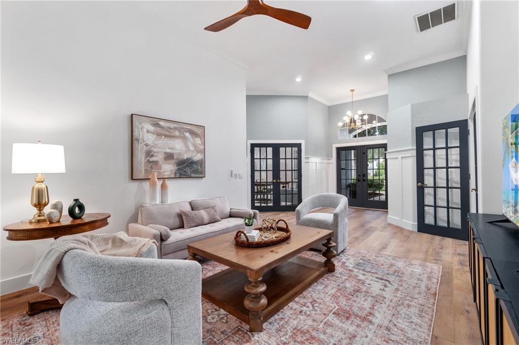 WILSHIRE LAKES - Residential