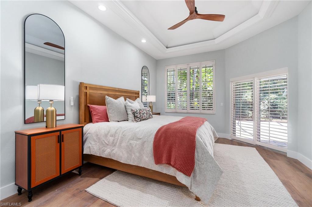 WILSHIRE LAKES - Residential