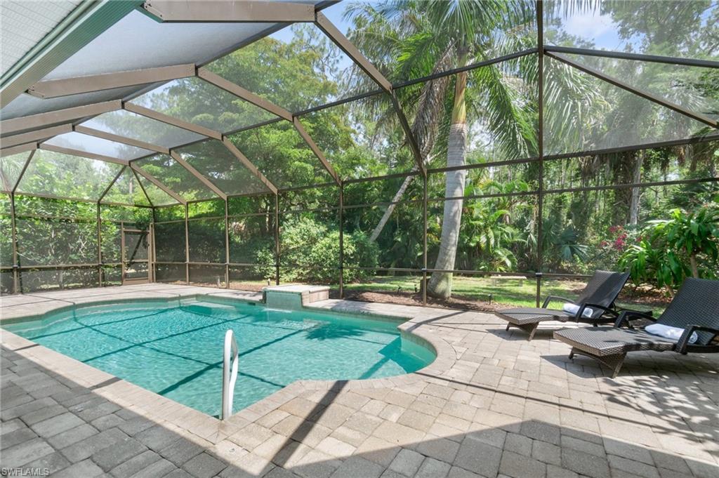 WILSHIRE LAKES - Residential