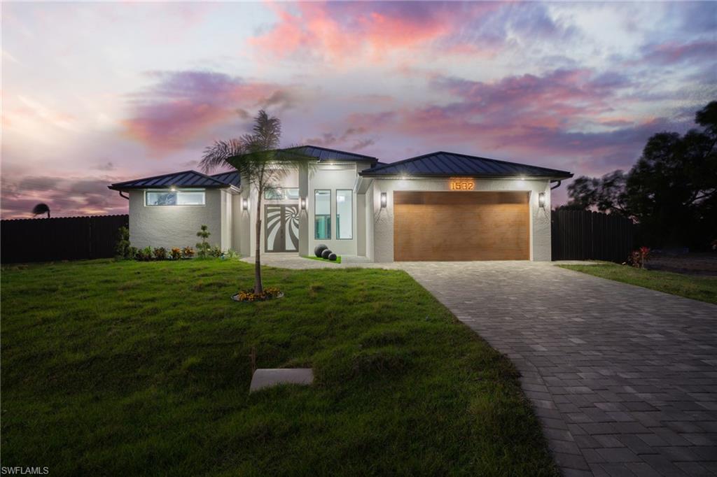CAPE CORAL - Residential