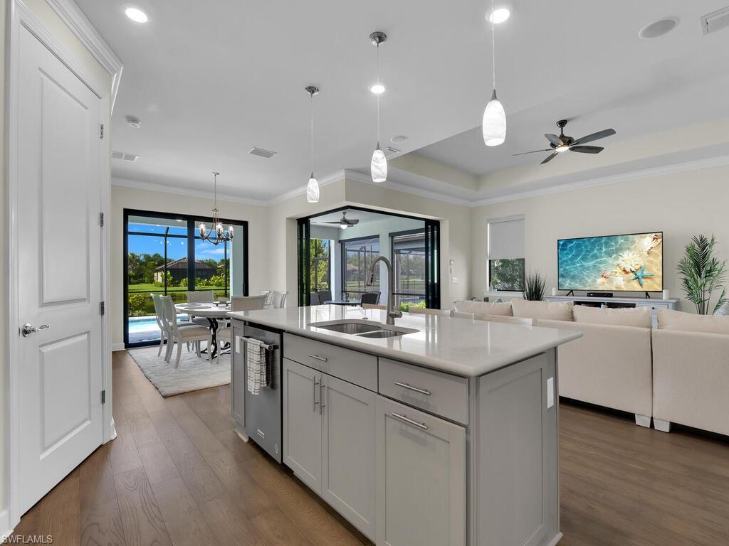 DEL WEBB - Residential